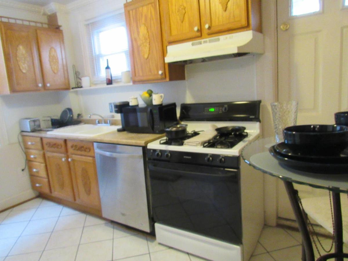 Located In The Noma-Gallaudet Neighborhood Washington Exterior foto