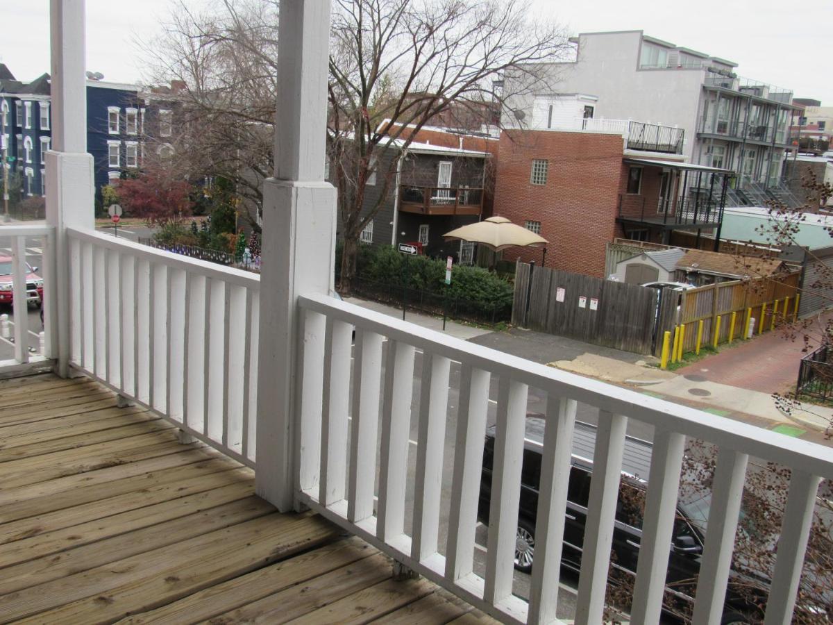 Located In The Noma-Gallaudet Neighborhood Washington Exterior foto